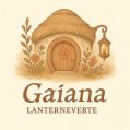 Création artisanale parfumée issue de Gaïana Lanterneverte, réalisée dans le 42 – Mont du Forez. Bougie, fondant ou diffuseur présenté dans une ambiance végétale, douce et apaisante.